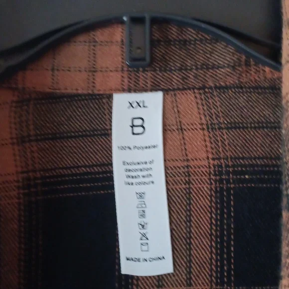 Cute Flannel Shirt/Dress - Picture 3 of 5